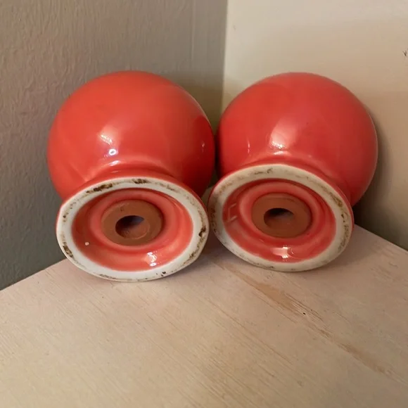 Fiestaware Salt and Pepper shakers - Picture 2 of 2